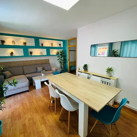 Piso Shic De Playa Fenals Con Terraza Y Piscina Λορέτ Ντε Μαρ