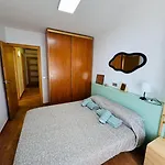 Piso Shic De Playa Fenals Con Terraza Y Piscina Apartment