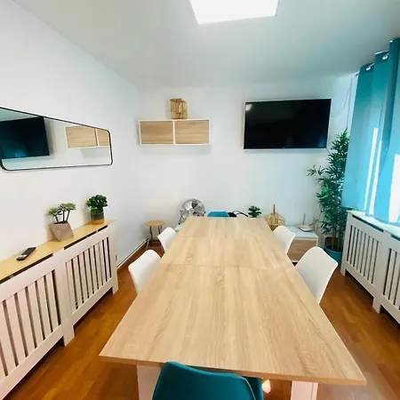 Piso Shic De Playa Fenals Con Terraza Y Piscina Appartement *