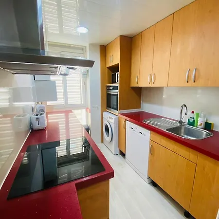 Piso Shic De Playa Fenals Con Terraza Y Piscina Appartement
