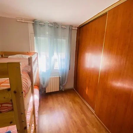 Piso Shic De Playa Fenals Con Terraza Y Piscina Lägenhet
