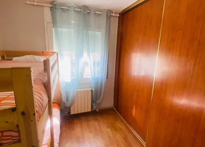 Piso Shic De Playa Fenals Con Terraza Y Piscina Apartamento