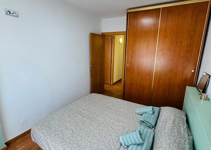 Appartement Piso Shic De Playa Fenals Con Terraza Y Piscina *